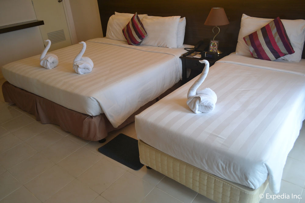 Destination Hotel Tagaytay Tagaytay City Exterior photo
