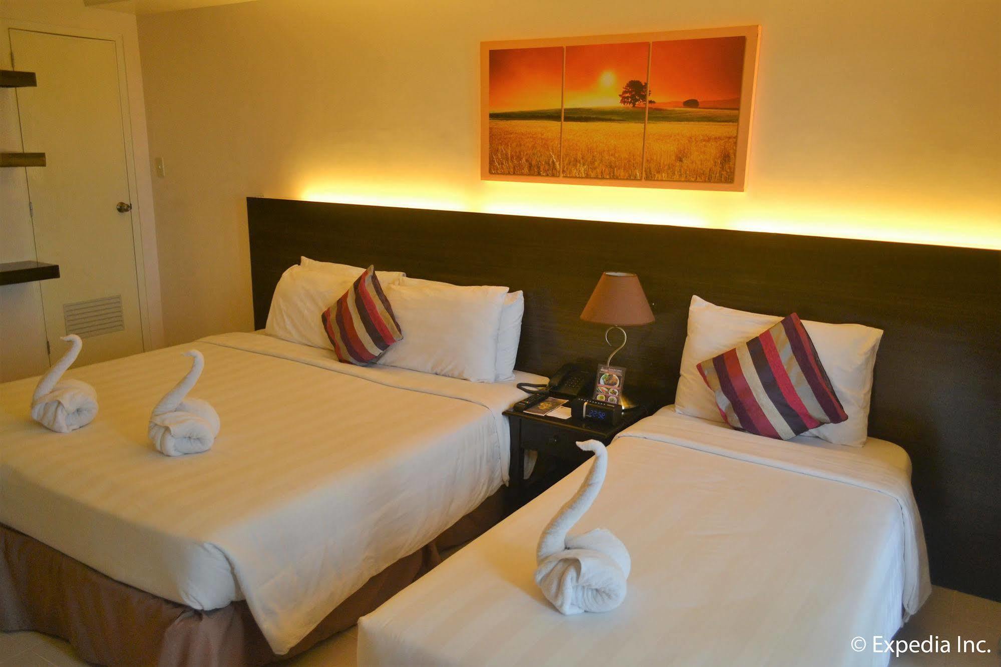 Destination Hotel Tagaytay Tagaytay City Exterior photo